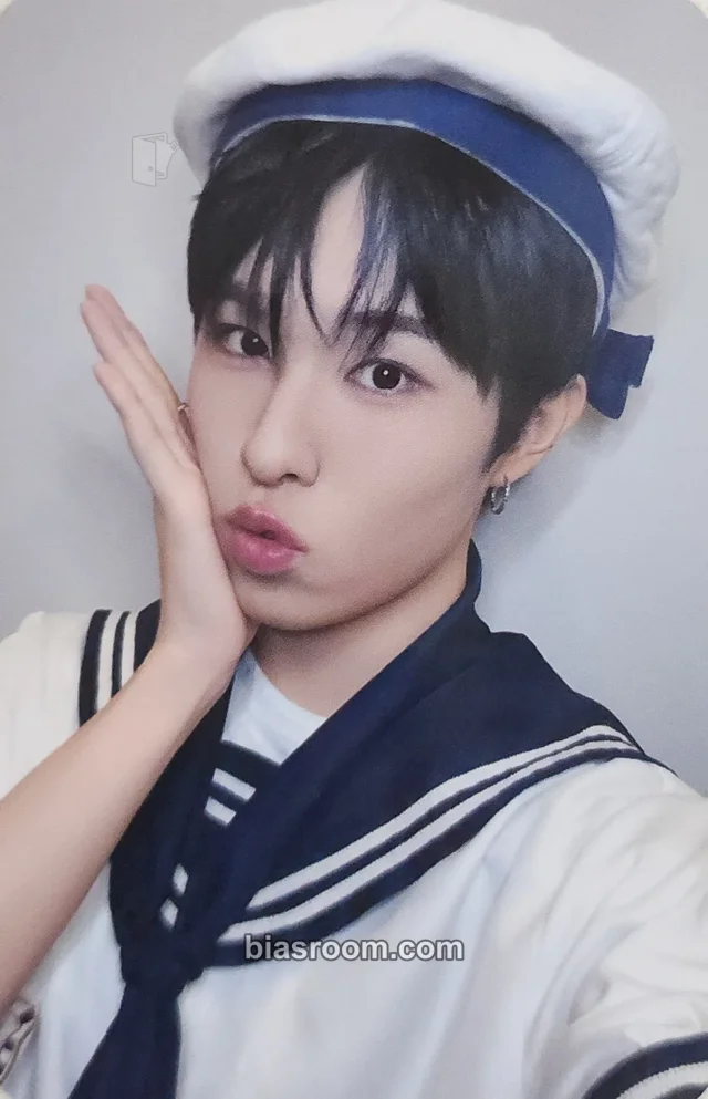 Hyui NEXZ Mmchk K-pop photocard