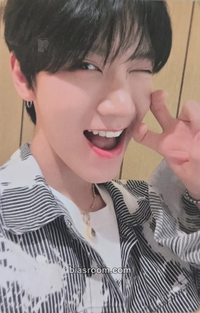 Ten WayV Phantom K-pop photocard