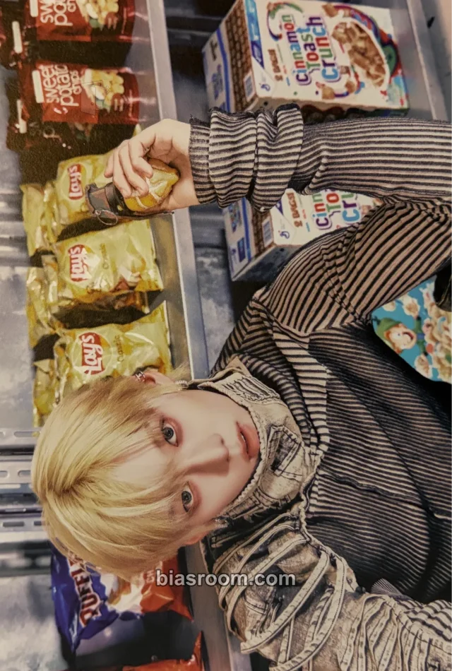 Kamden AMPERS&ONE LOUD & PROUD K-pop photocard