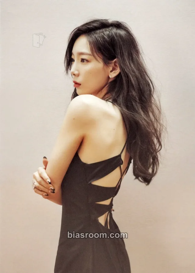 Taeyeon Taeyeon 1st Asia Tour: Taeyeon Solo Concert "Persona" K-pop photocard
