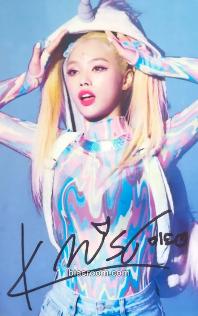 Miso GIRLSGIRLS ON N ON (Miso Solo) K-pop photocard