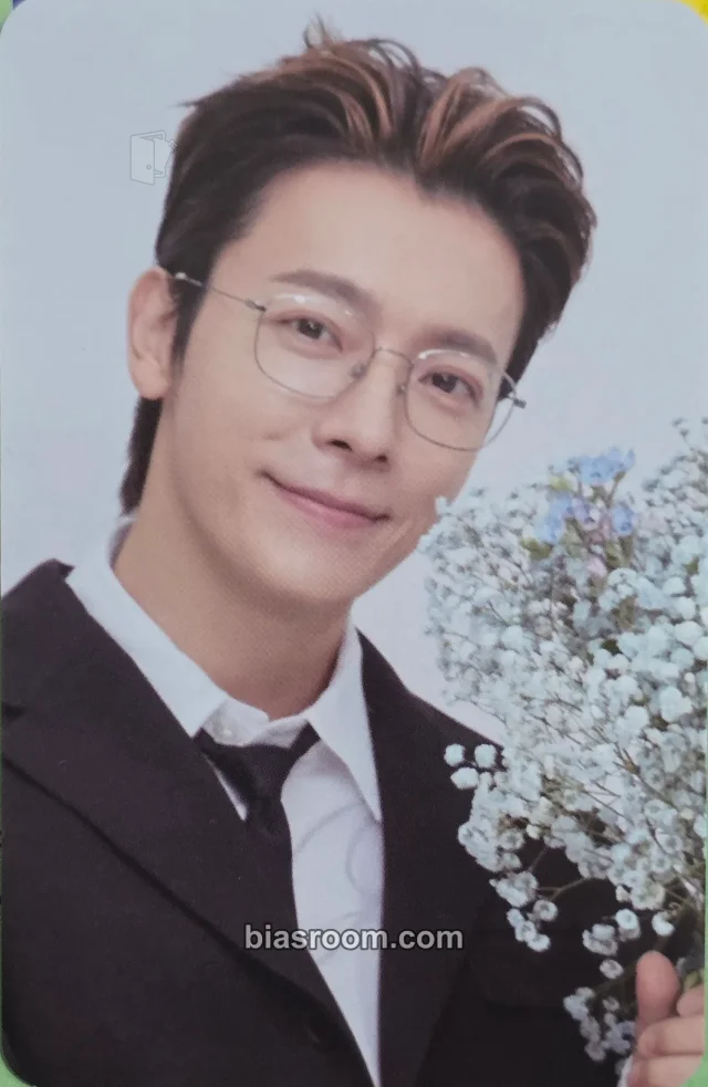 Donghae SUPER JUNIOR E.L.F. Official Fanclub K-pop photocard