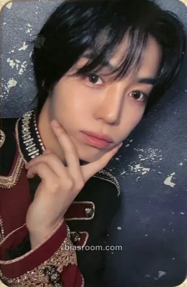 Minje ALL(H)OURS ALL(H)OURS 1st World Tour <RISE UP> K-pop photocard