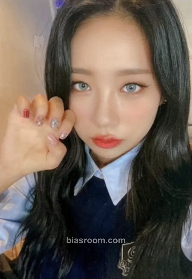 Dosie PURPLE KISS Geekyland K-pop photocard