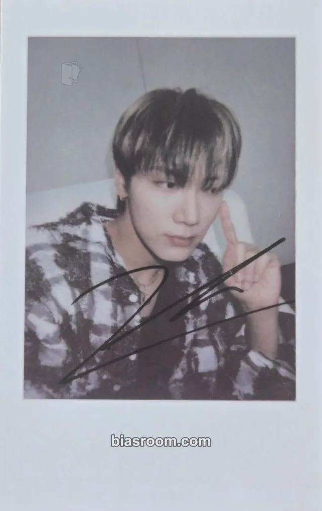 Ten WayV Give Me That K-pop Photocard