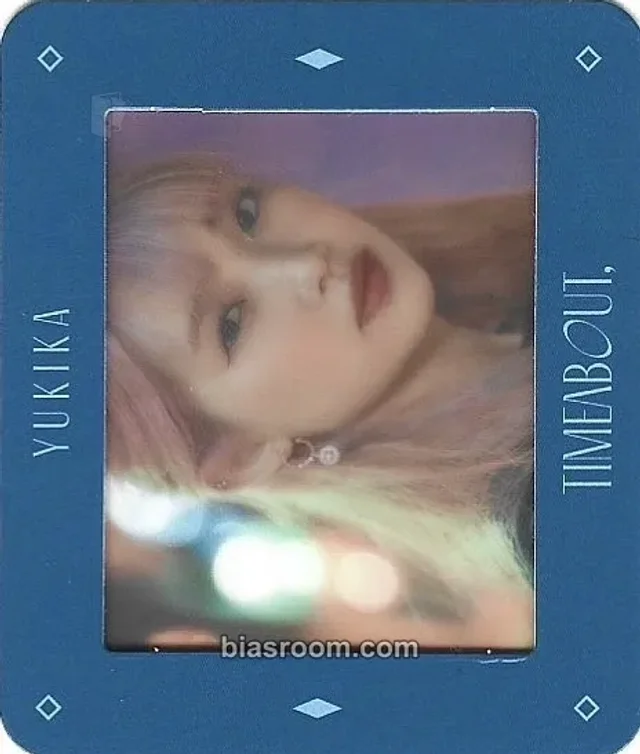 Yukika Yukika timeabout, K-pop photocard