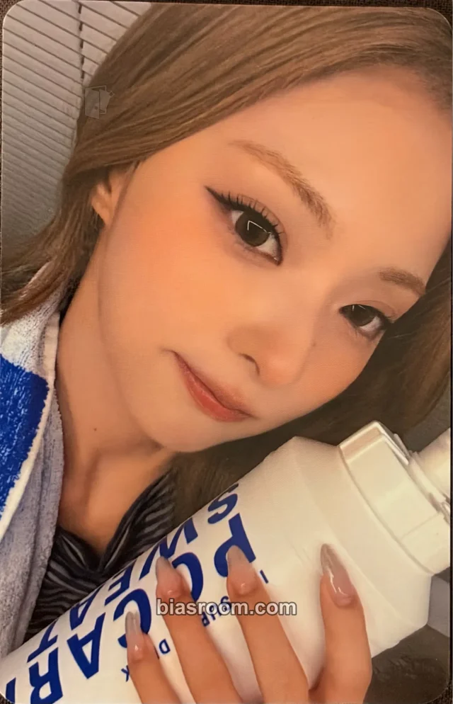 Nagyung fromis_9 Glow ME K-pop photocard