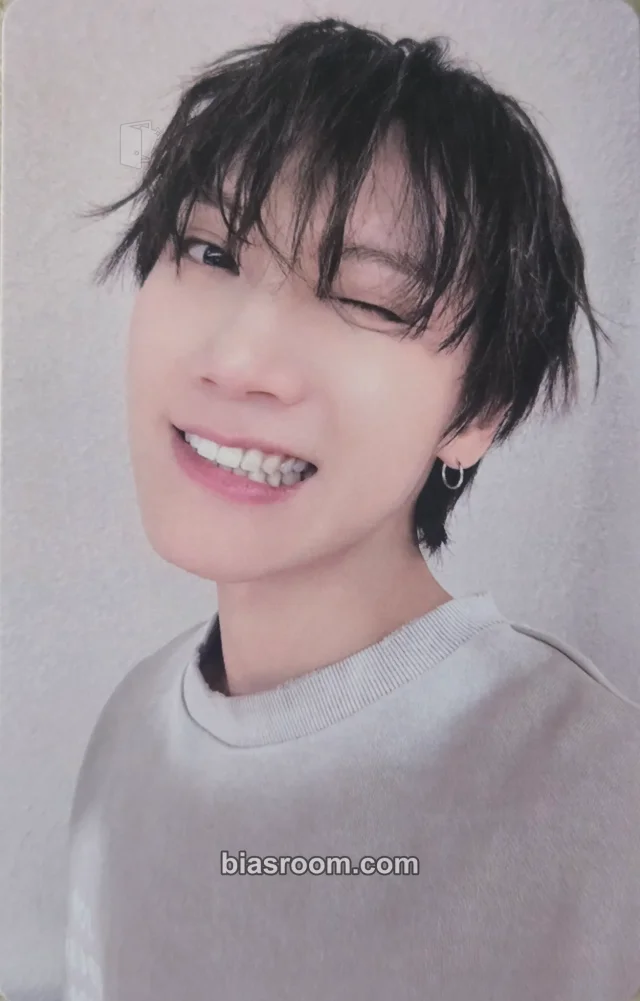 Ten WayV Give Me That K-pop Photocard