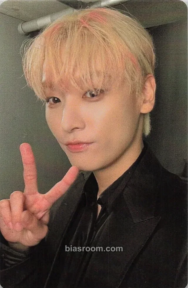 Photocard K-pop de Inseong SF9 D.W.B.H