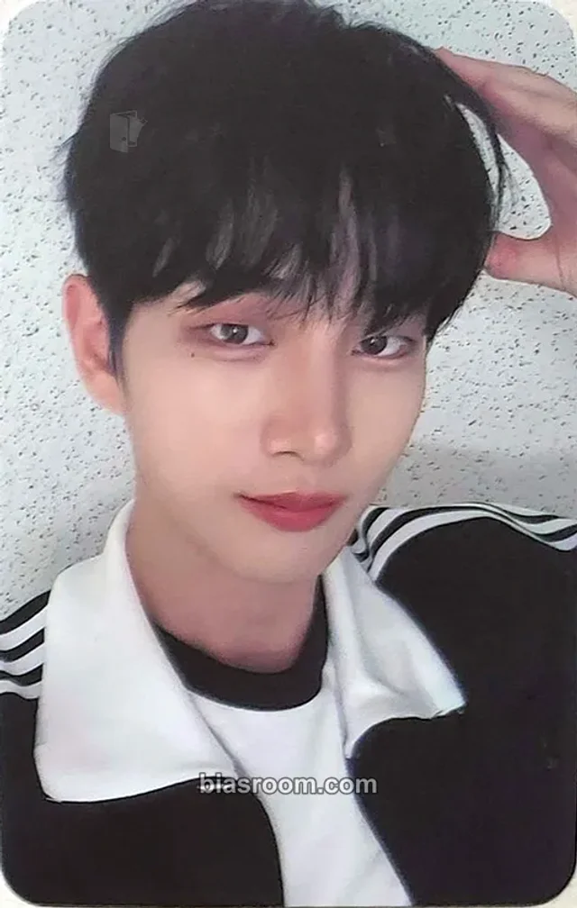 Changuk  DRIPPIN Weekend K-pop photocard