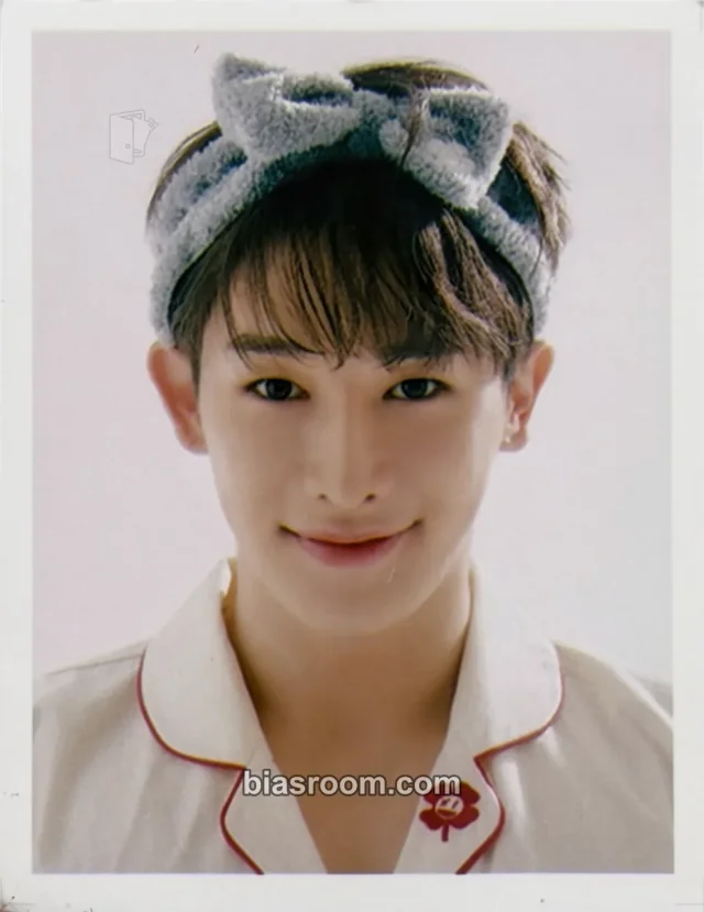 Wonho Wonho Wonderwall - Wenee's Closet X Wonho K-pop photocard
