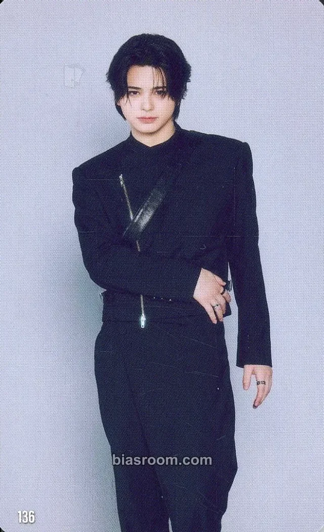 Jin INI CITY OF LIGHTS DOME TOUR K-pop photocard