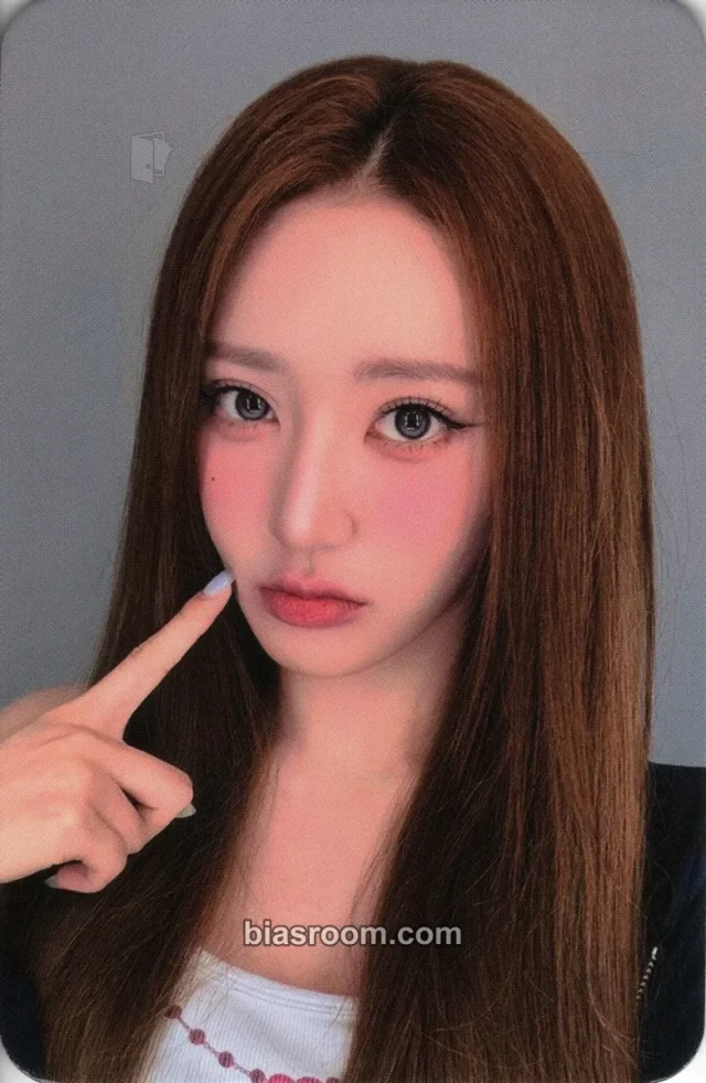 Hwiseo H1-KEY Lovechapter K-pop photocard