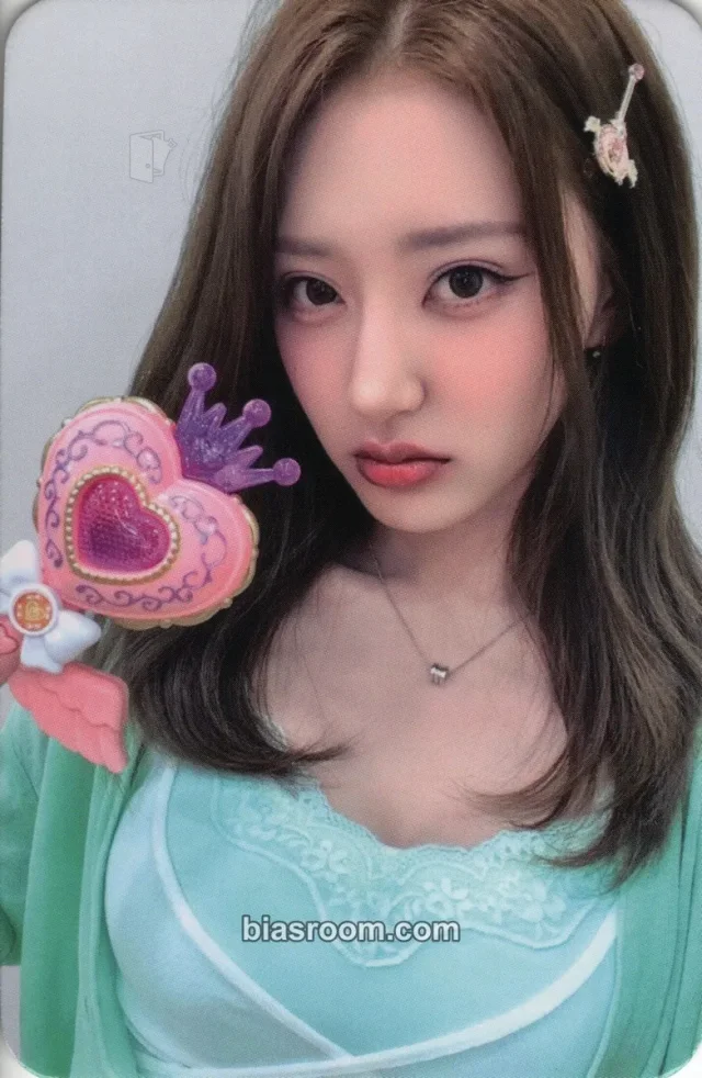 Hwiseo H1-KEY Lovechapter K-pop photocard