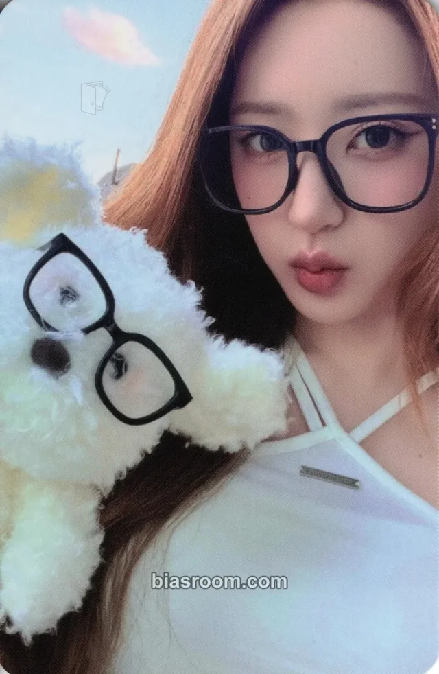 Hwiseo H1-KEY Lovechapter K-pop photocard