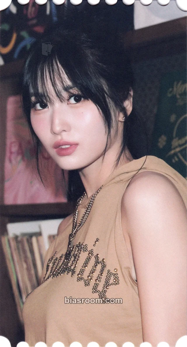 Momo TWICE Once Again (8th Anniversary) K-pop photocard