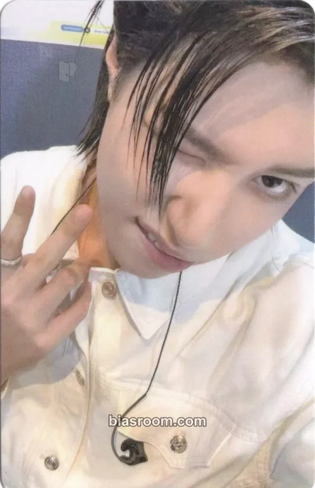 Louis LNGSHOT SHOT CALLERS K-pop photocard