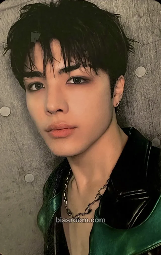 Maki &TEAM We on Fire  K-pop photocard