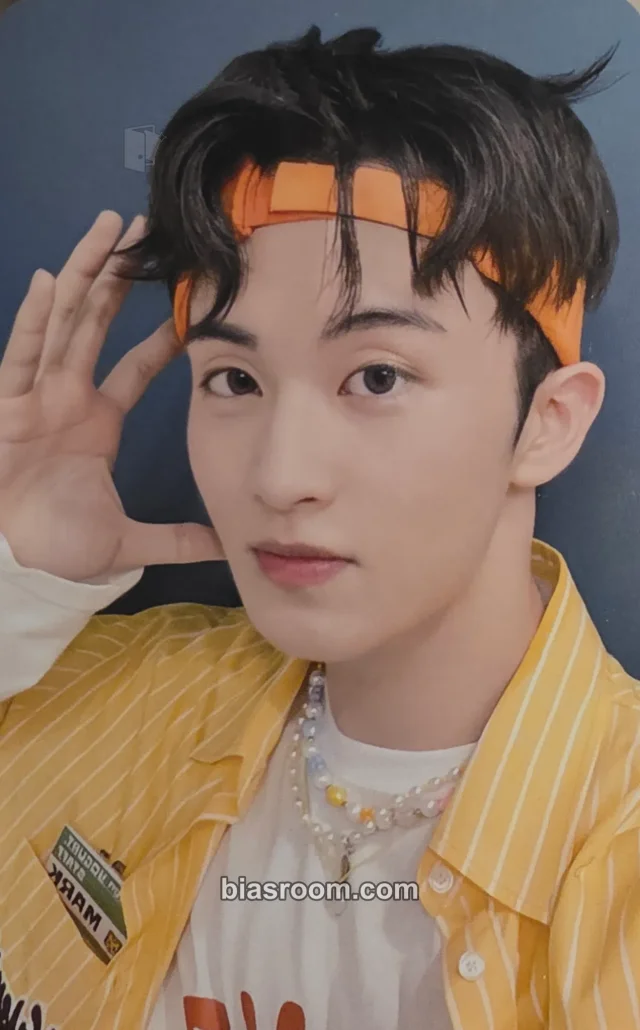Mark NCT Golden Age K-pop photocard