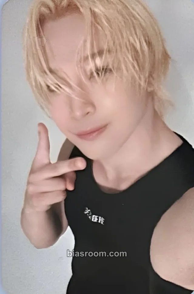 Leedo ONEUS Kosmocon K-pop photocard