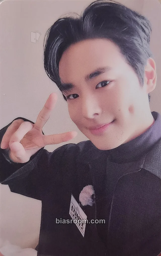 Byungchan  VICTON Chronograph  K-pop photocard