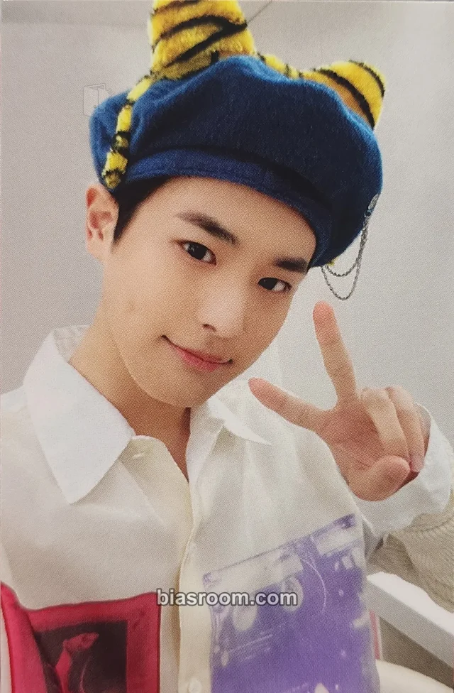 Byungchan  VICTON Chronograph  K-pop photocard