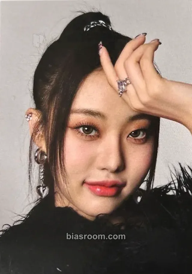 Sheon Billlie 2022 Asia Artist Awards (AAA) K-pop photocard