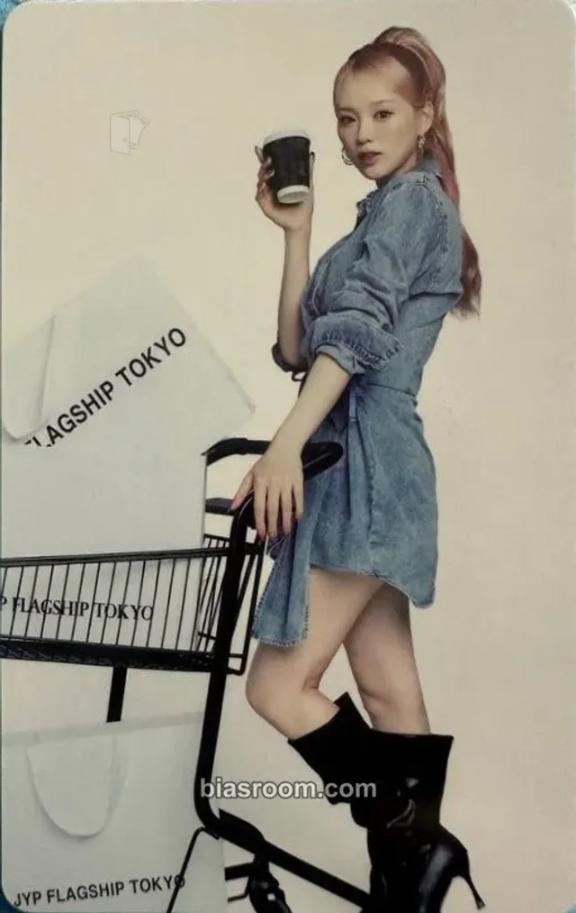 Rio NiziU JYP FLAGSHIP TOKYO K-pop photocard