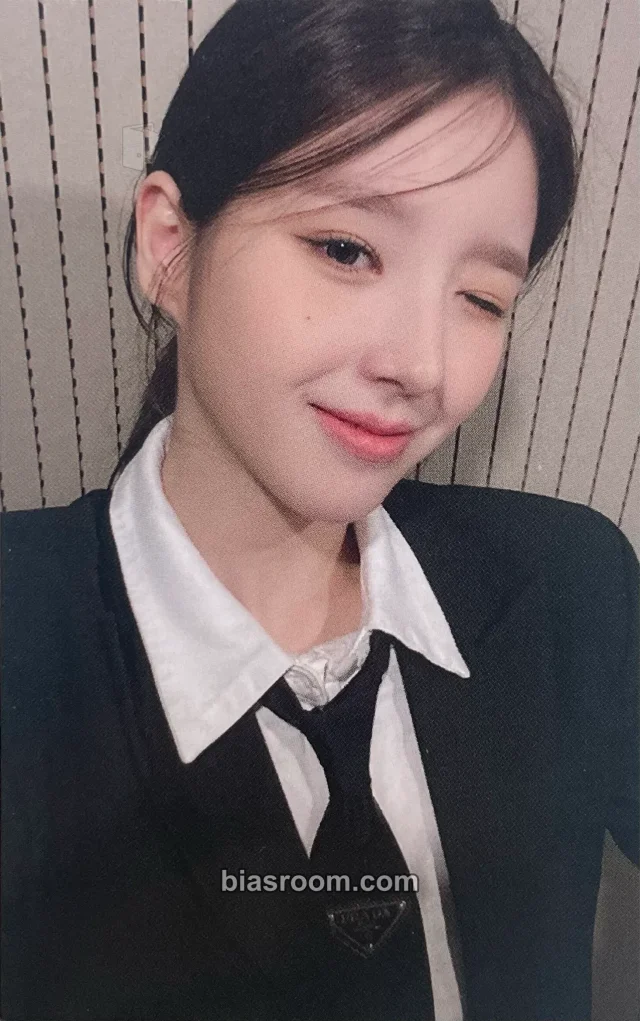 HeeJin ARTMS K K-pop photocard