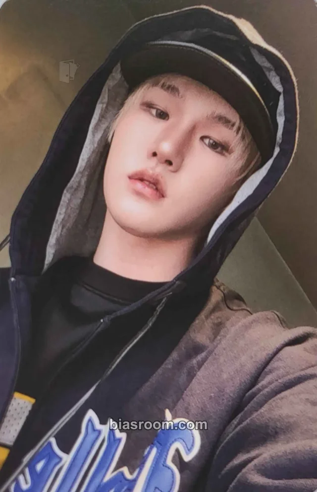 Bain JustB JUSTB Hamburg concert & Italy convention K-pop photocard