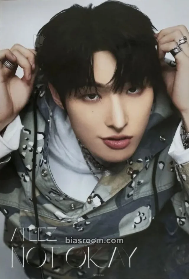 Photocard K-pop di Mingi ATEEZ NOT OKAY