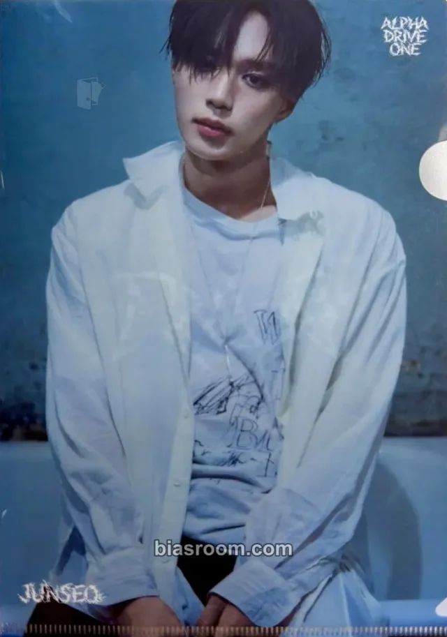 Junseo ALPHA DRIVE ONE UNBREAKABLE : 少年BEAST K-pop photocard