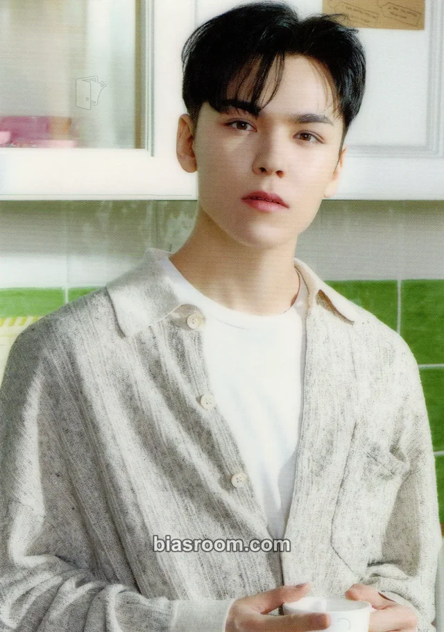 Vernon SEVENTEEN 2023 Seventeen's Home Merchandise K-pop photocard