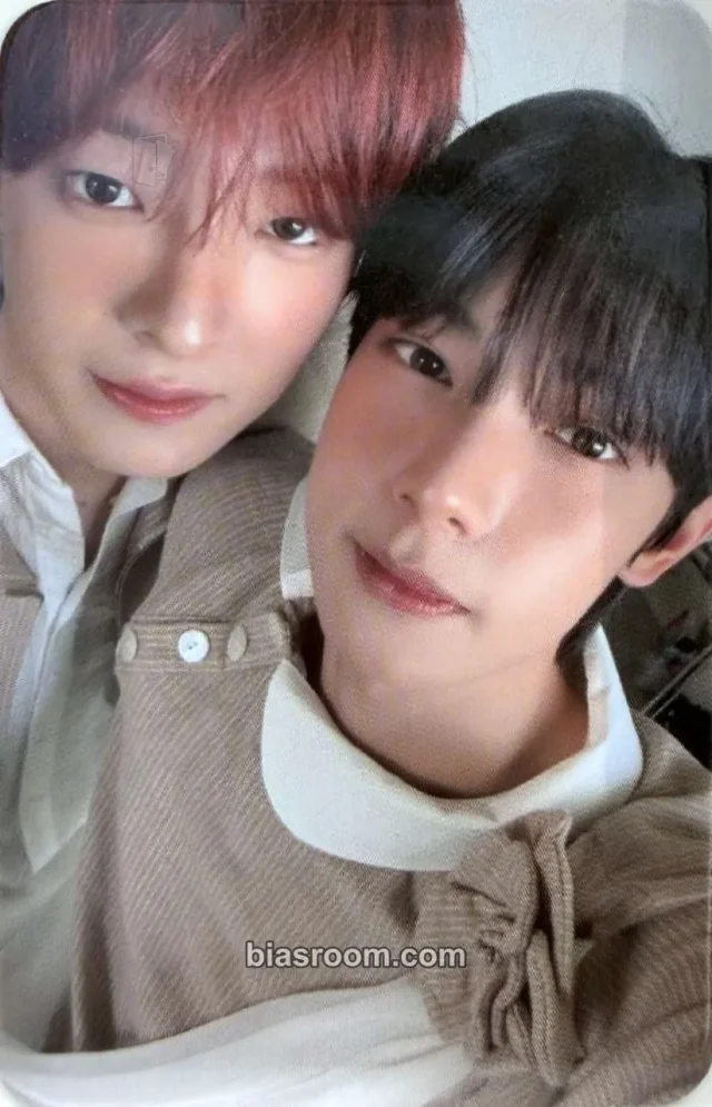 FLARE U LOVEHOOD K-pop photocard