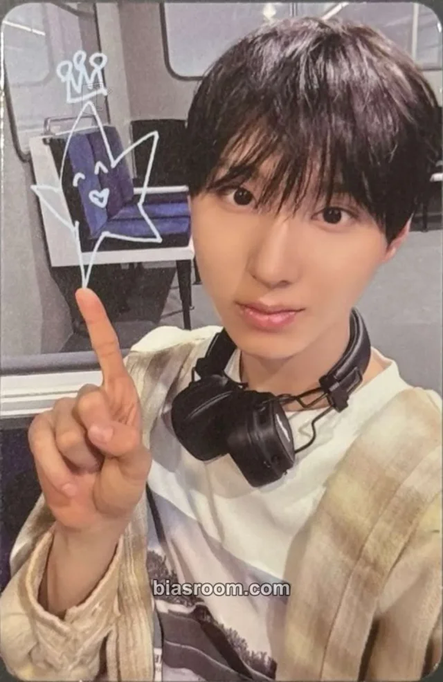 Juwang KickFlip KICK OFF THE WALL Pt 1 K-pop photocard