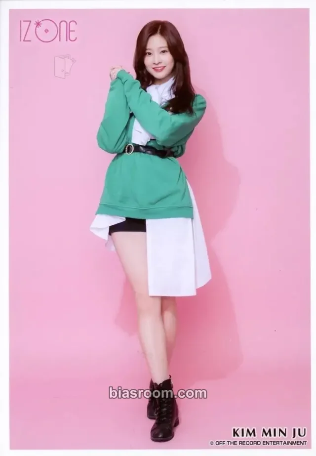 Minju IZ*ONE Showcase in Japan K-pop photocard
