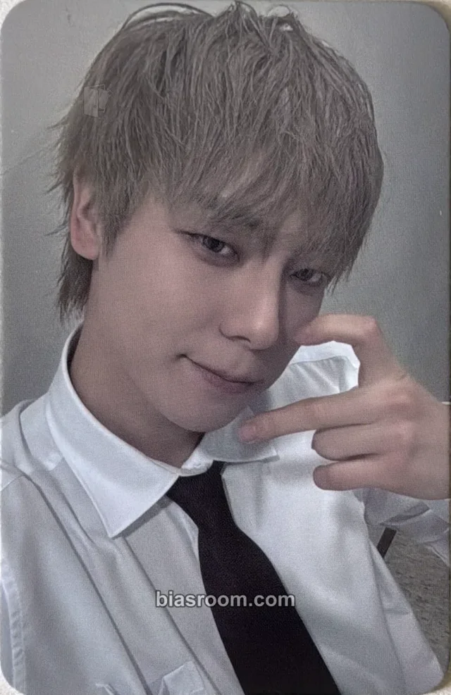 Jehyun Omega X N K-pop photocard