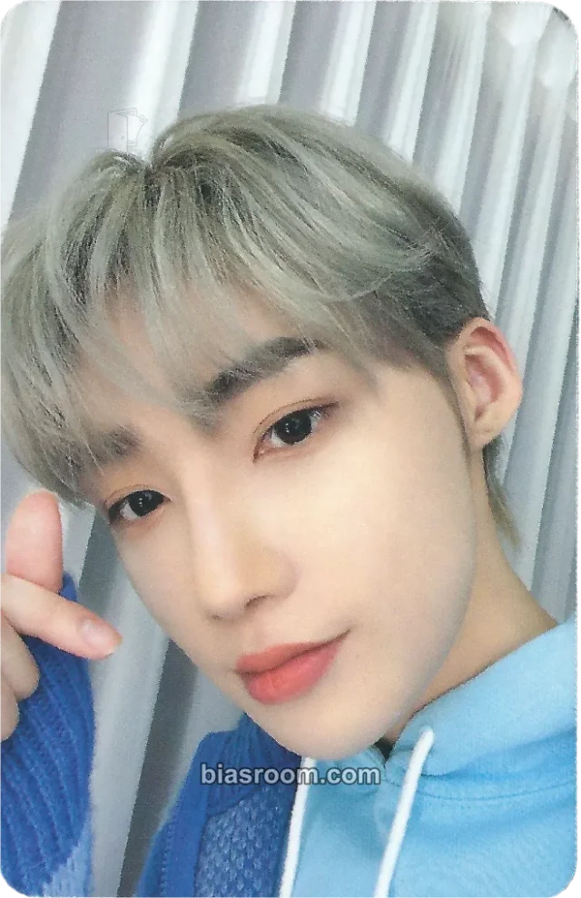 New THE BOYZ 5th Official Fan Club K-pop photocard
