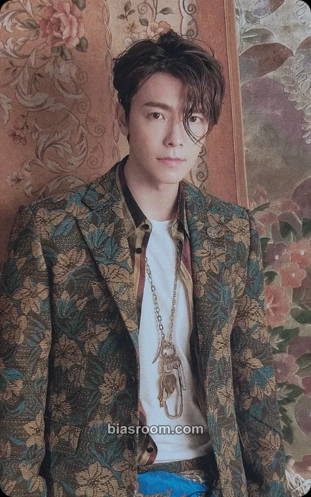 Donghae SUPER JUNIOR Replay K-pop photocard