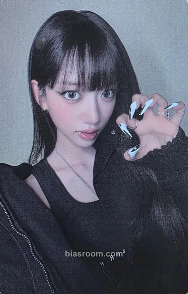 Sooin MEOVV GO HARD K-pop photocard