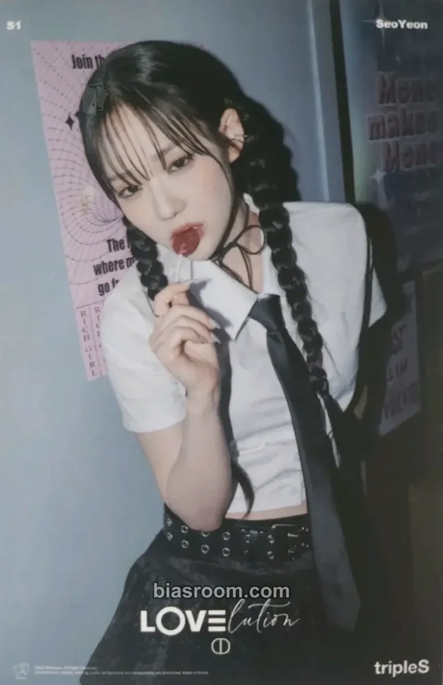 Seoyeon tripleS Muhan K-pop photocard