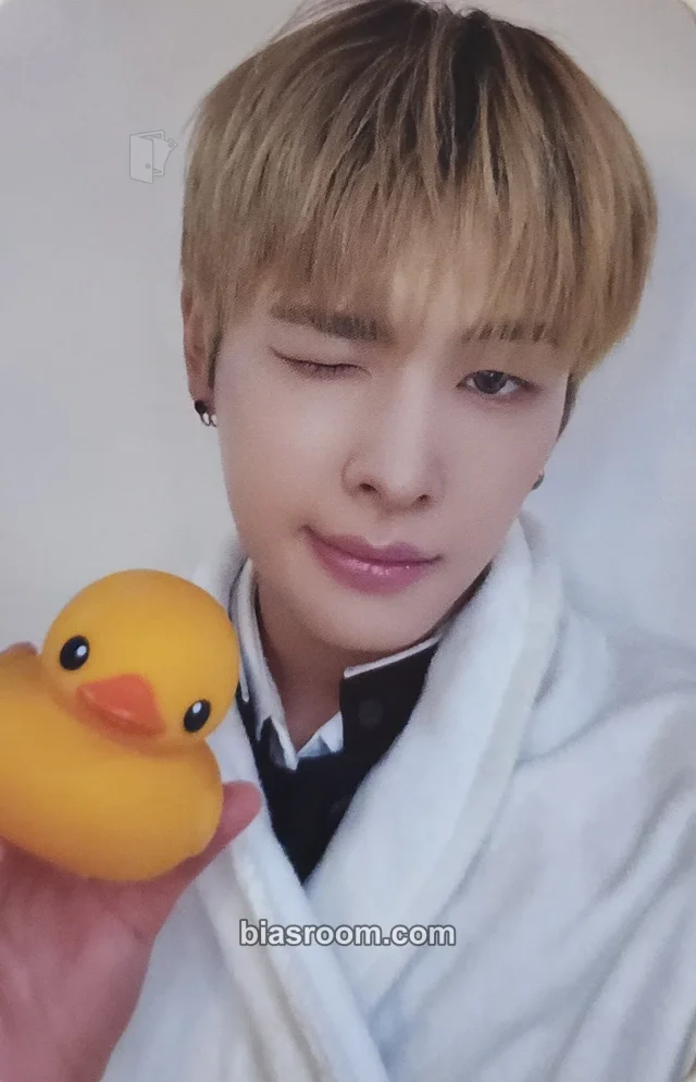 Haru NEXZ Saucin' K-pop photocard