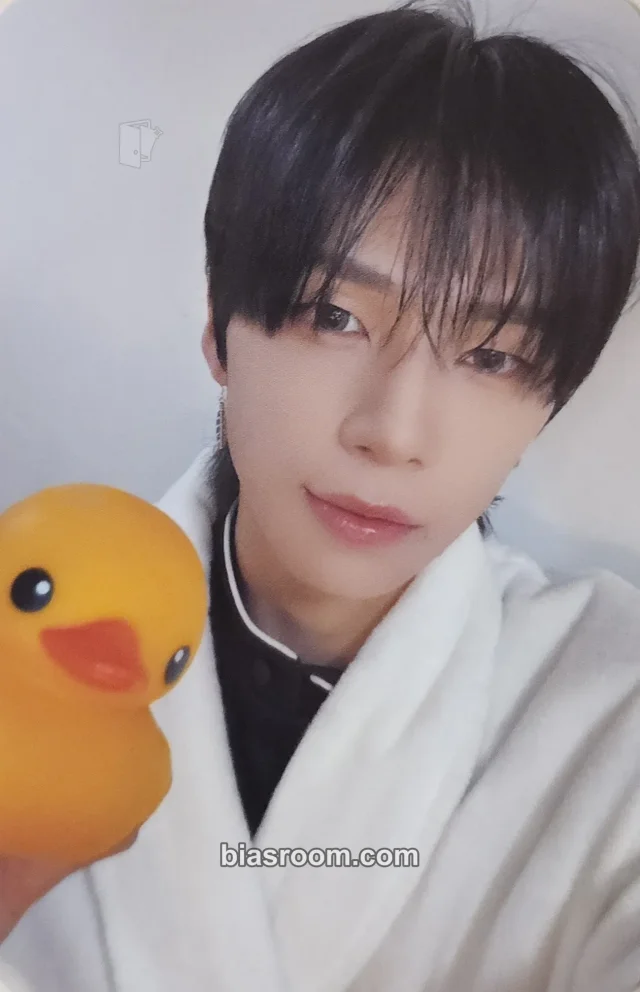 So Geon NEXZ Saucin' K-pop photocard