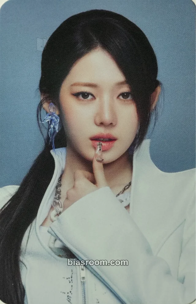 Photocard K-pop di Rora BABYMONSTER CHOOM World Tour