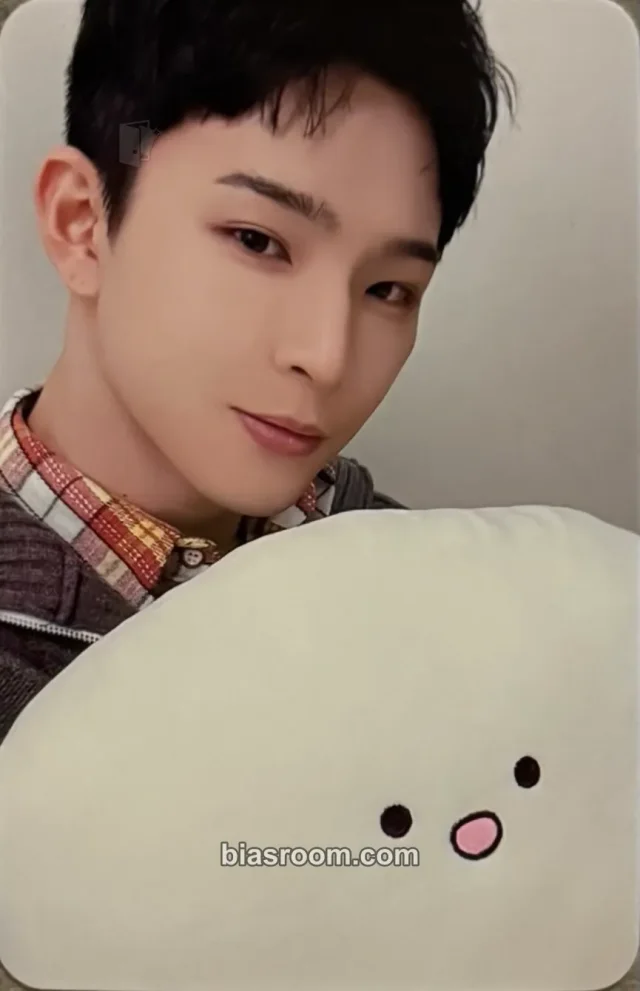 Leedo ONEUS La Dolce Vita K-pop photocard