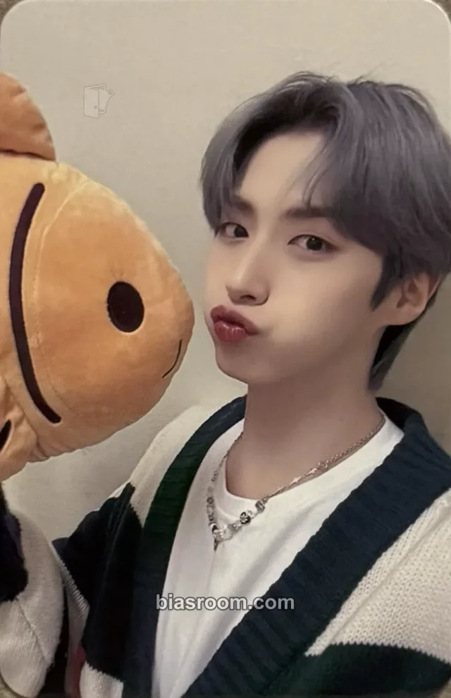 Xion ONEUS La Dolce Vita K-pop photocard