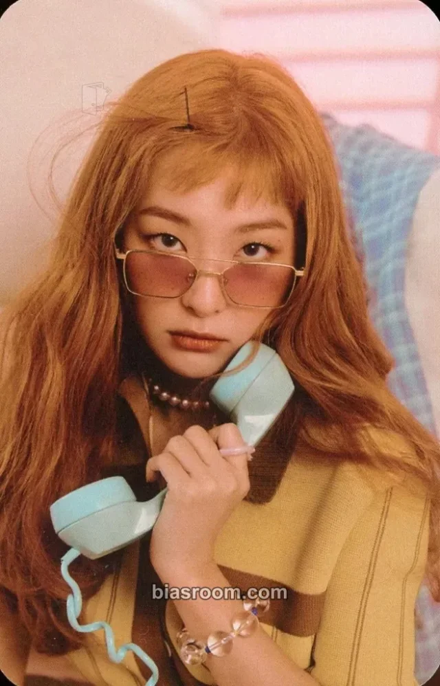 Seulgi Red Velvet Queendom K-pop photocard