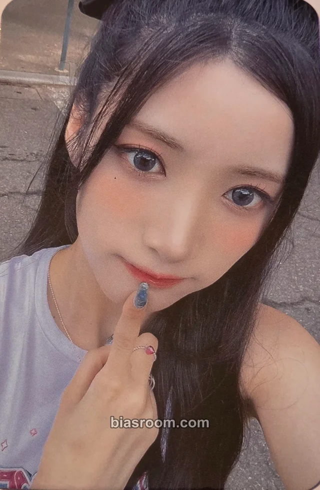 Yuki PURPLE KISS FESTA K-pop photocard