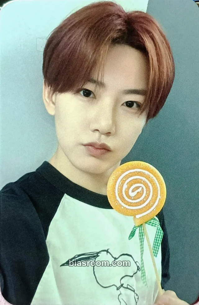 Junkyu TREASURE New Wav K-pop photocard