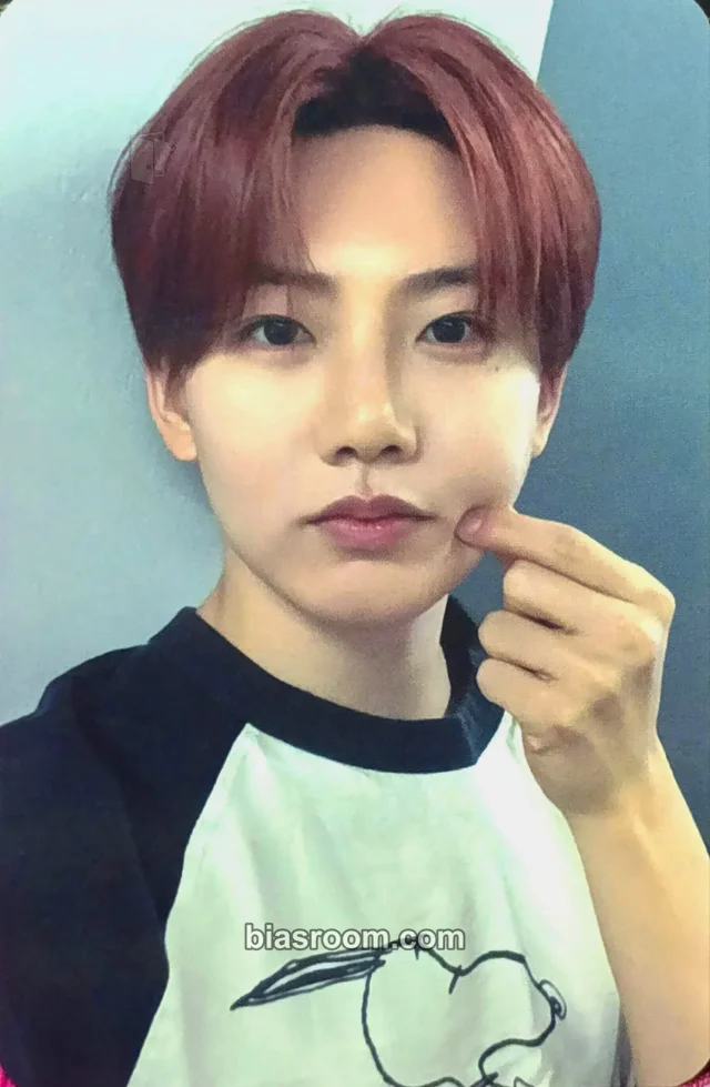 Junkyu TREASURE New Wav K-pop photocard